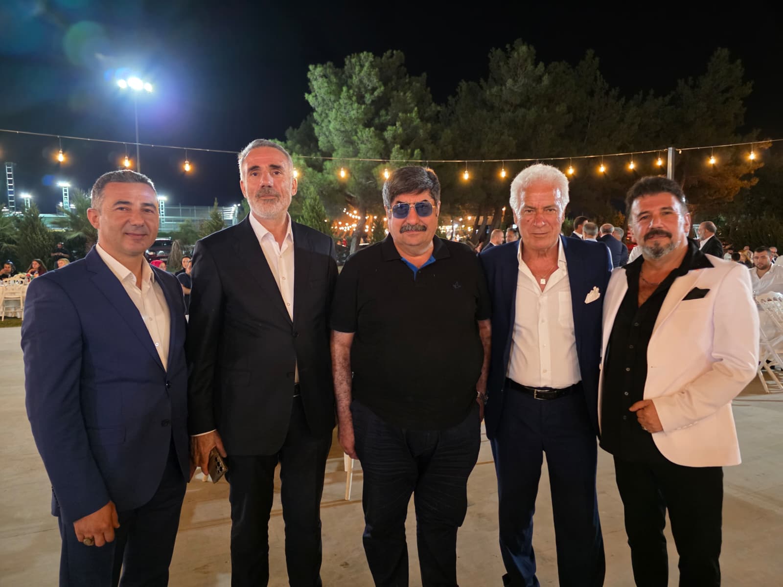 ANLI ŞANLI DÜĞÜN! FEYZA VE ATAKAN DÜNYAEVİNE GİRDİ