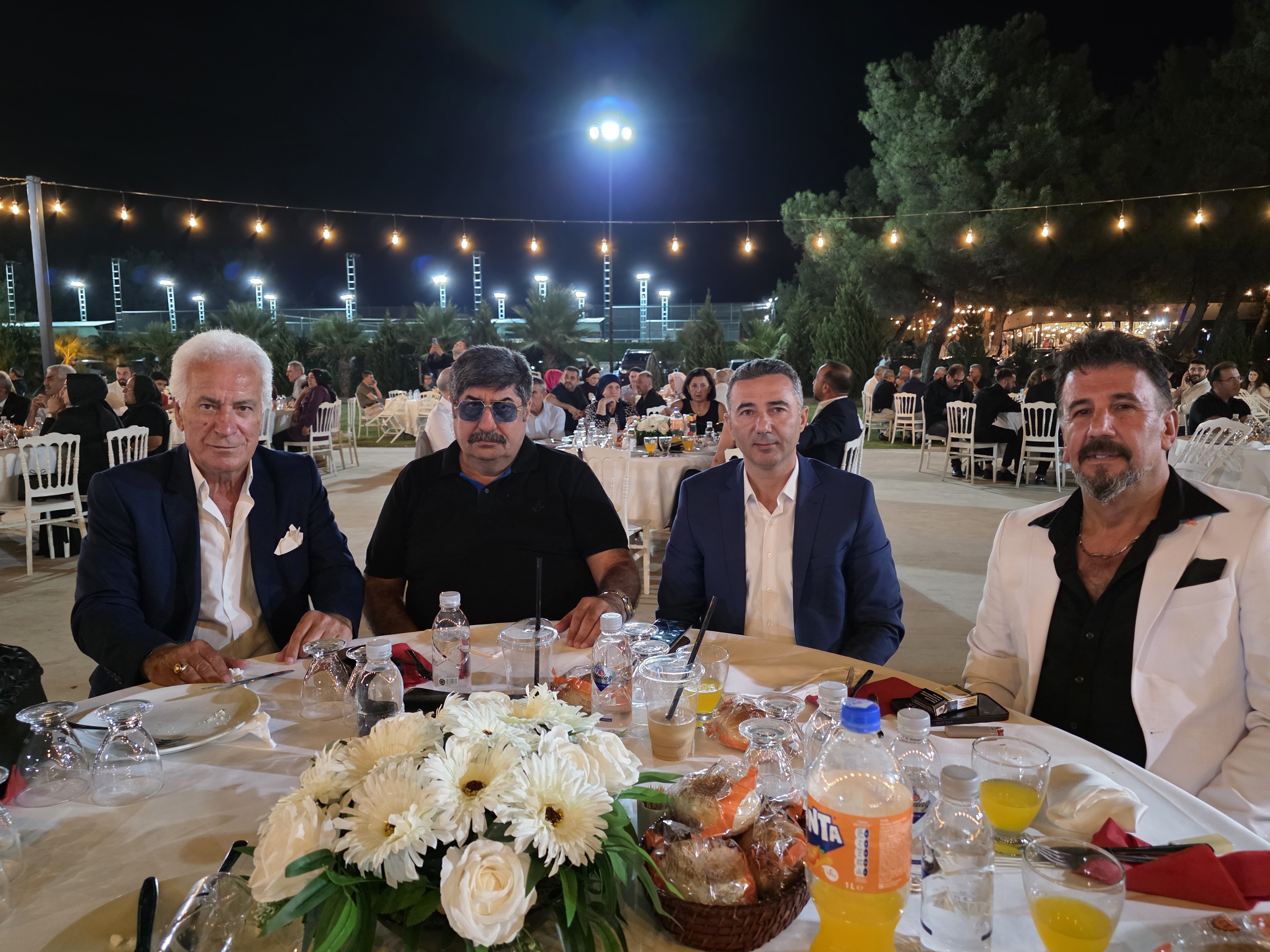 ANLI ŞANLI DÜĞÜN! FEYZA VE ATAKAN DÜNYAEVİNE GİRDİ