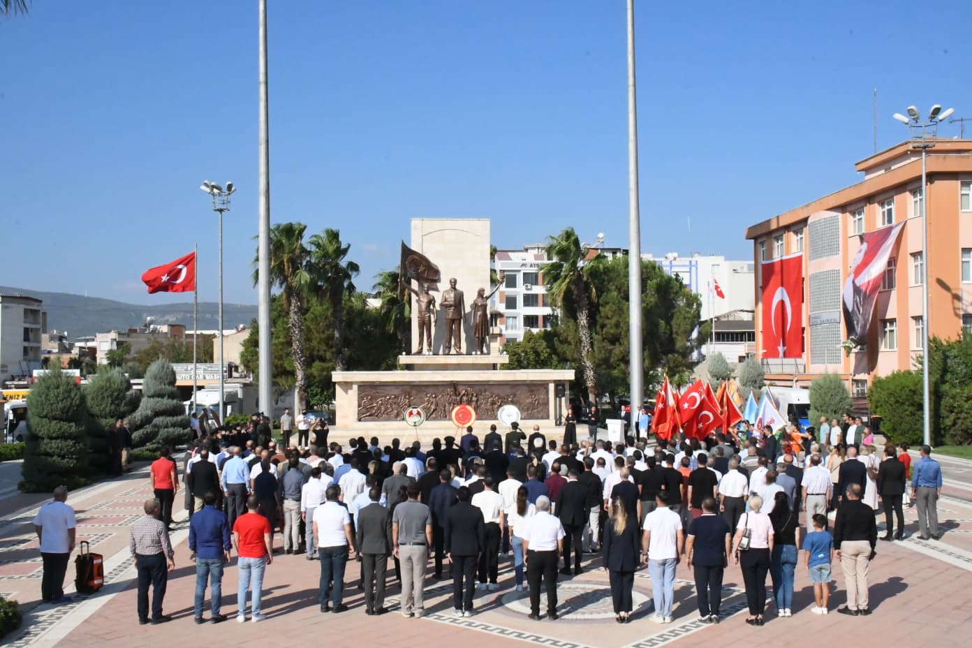 Torbalı Kurtuluşunu Kutluyor