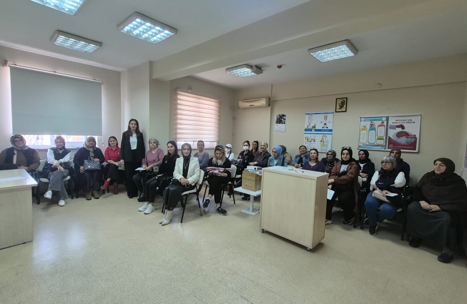 AK Parti Karşıyaka Kadın Kolları’ndan KETEM’de Sağlık Taraması Etkinliği
