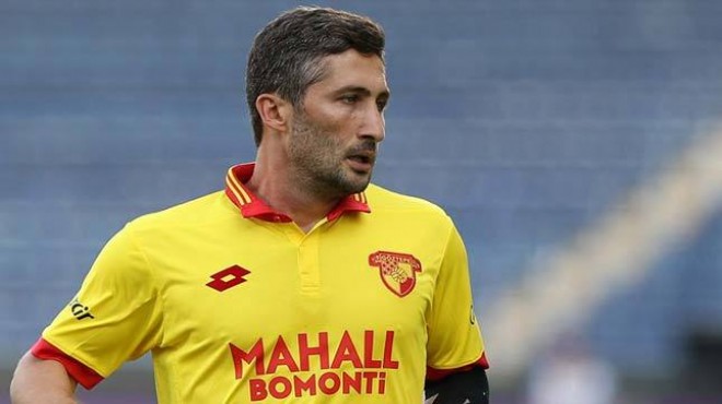 Göztepe'de 3 isimle yollar ayrıldı!