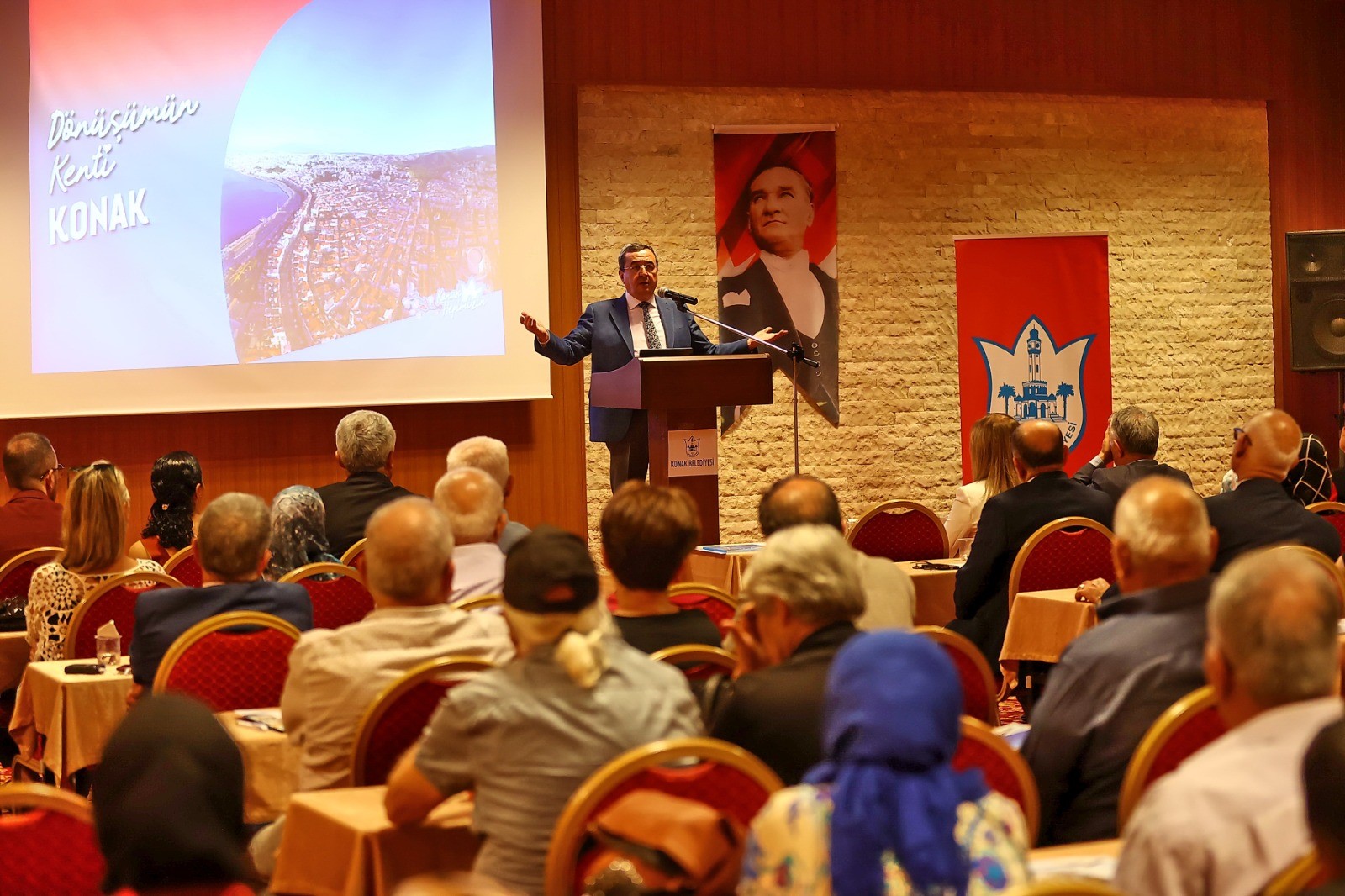 Muhtarlar Günü’nde ‘Birlikte Konak’ vurgusu