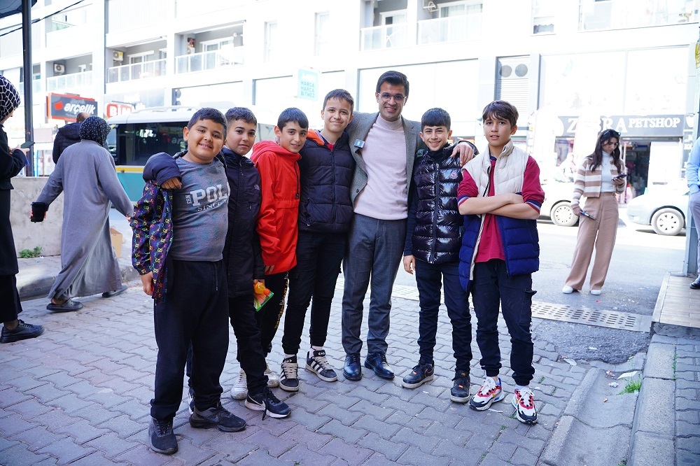 Kırkpınar'dan Bayraklılı gençlere müjde