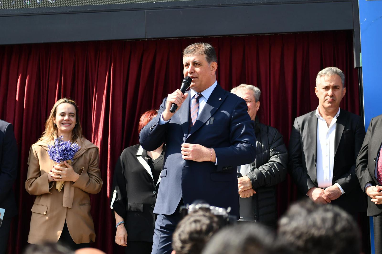 Başkan Cemil Tugay'dan termik santral tepkisi