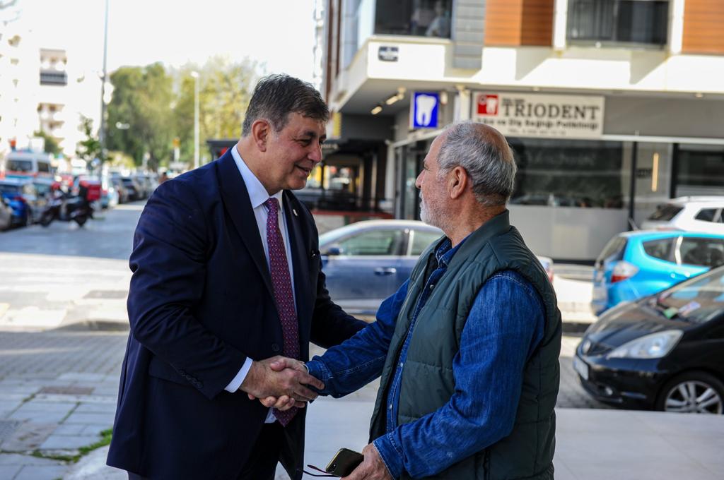 İlk ziyaret Zübeyde Ana’ya