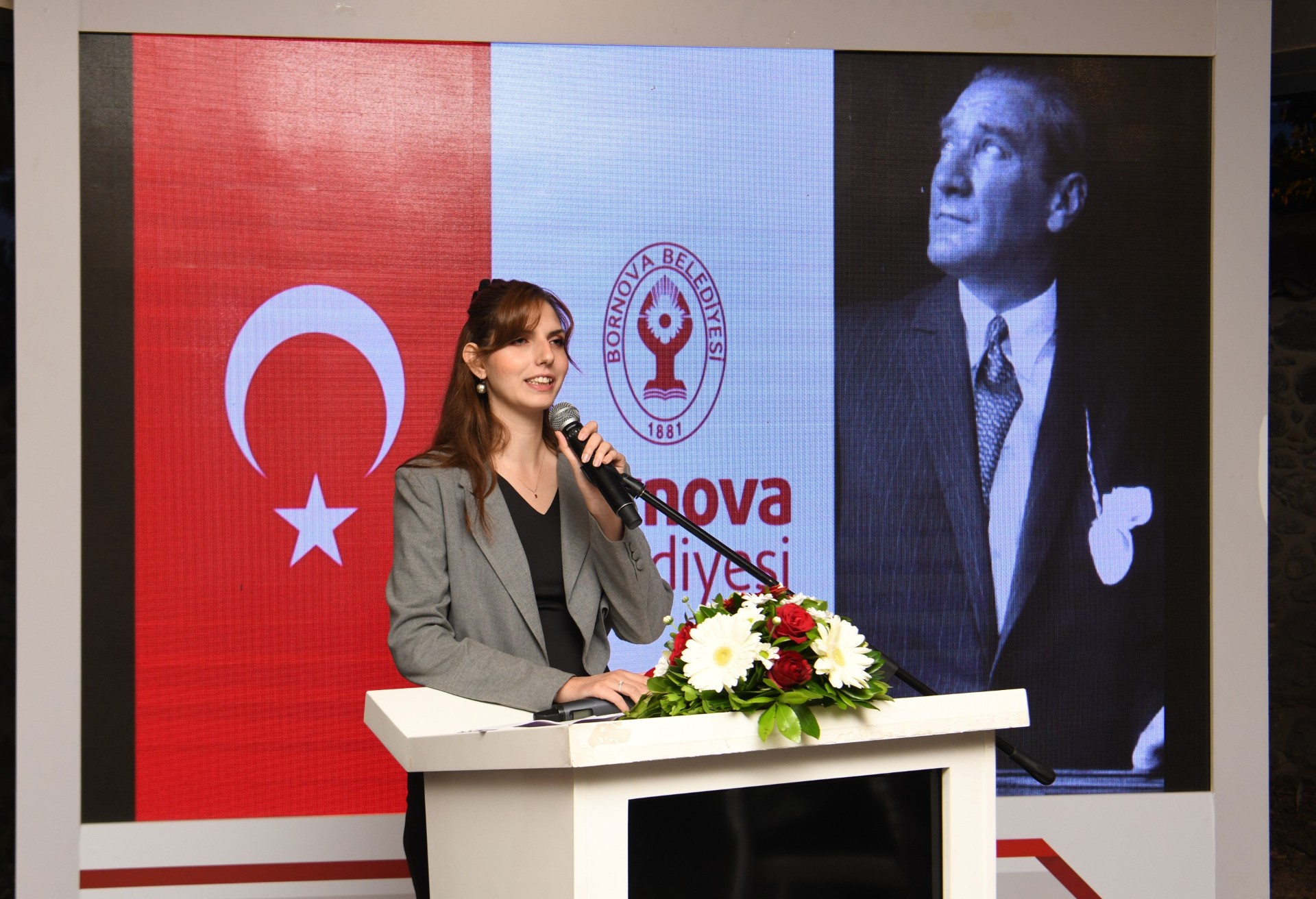 “Üye olduğum ilişkimi hiç kesmediğim tek bir dernek var, Atatürkçü Düşünce Derneği.