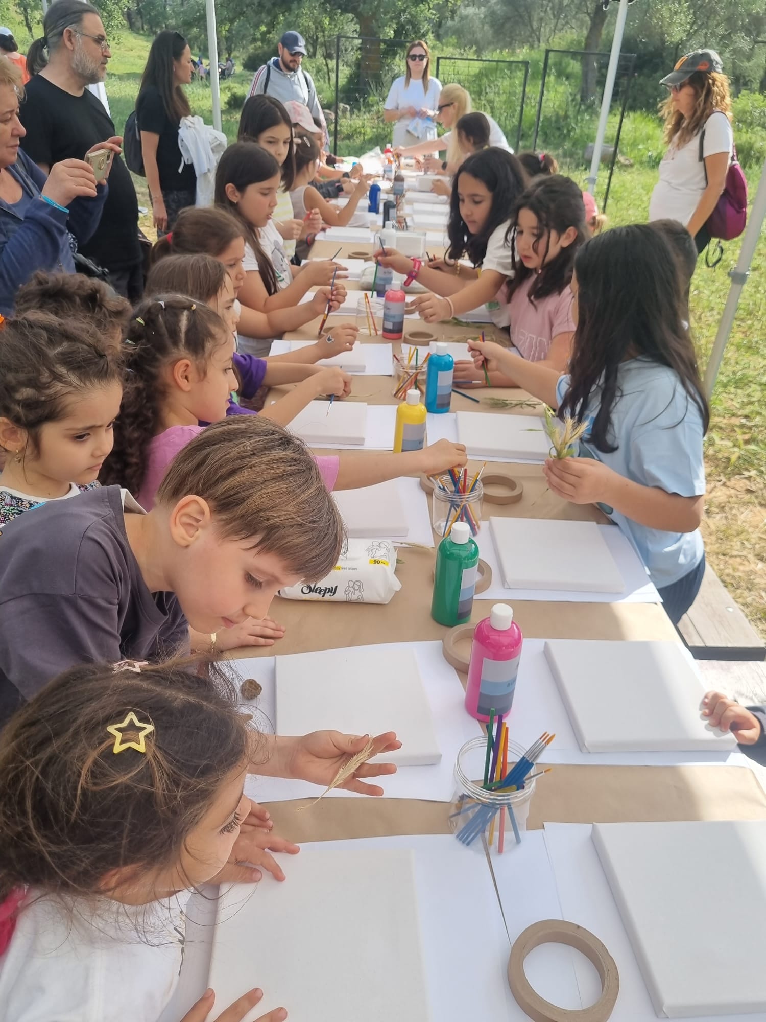 İzmir Büyükşehir Belediyesi’nden ailelere atıksız yaşam kampı