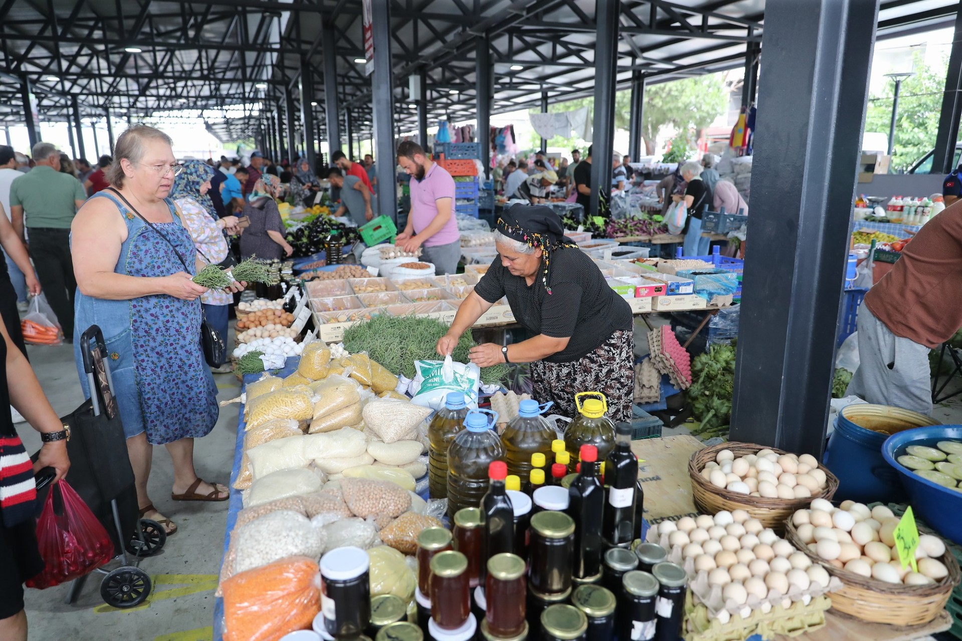 Şakran Kapalı Pazaryeri Hizmete Açıldı