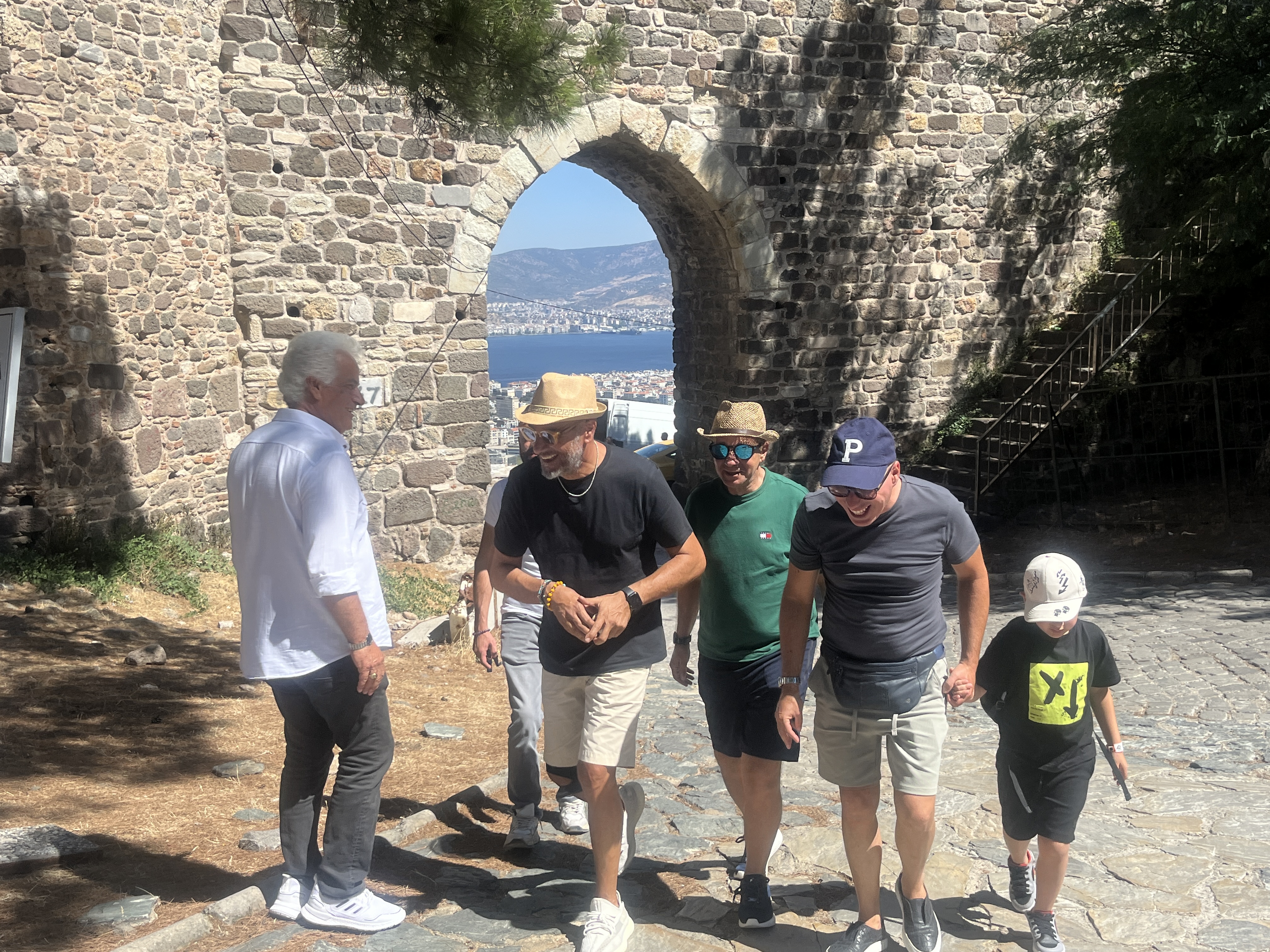 Kadifekale Turistlerin Gözdesi Olmaya Devam Ediyor