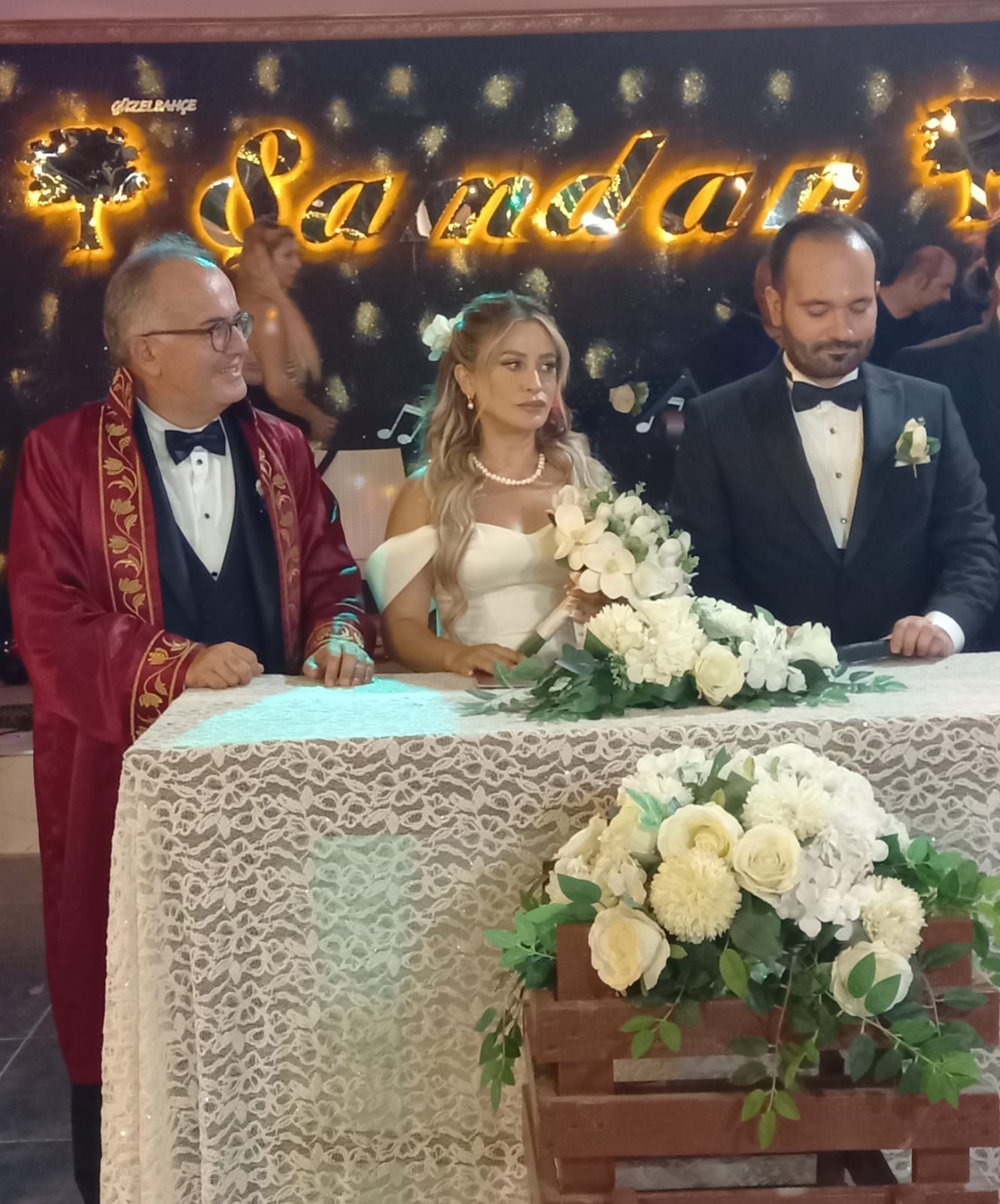 Bilgen, oğlunun nikahını kıydı