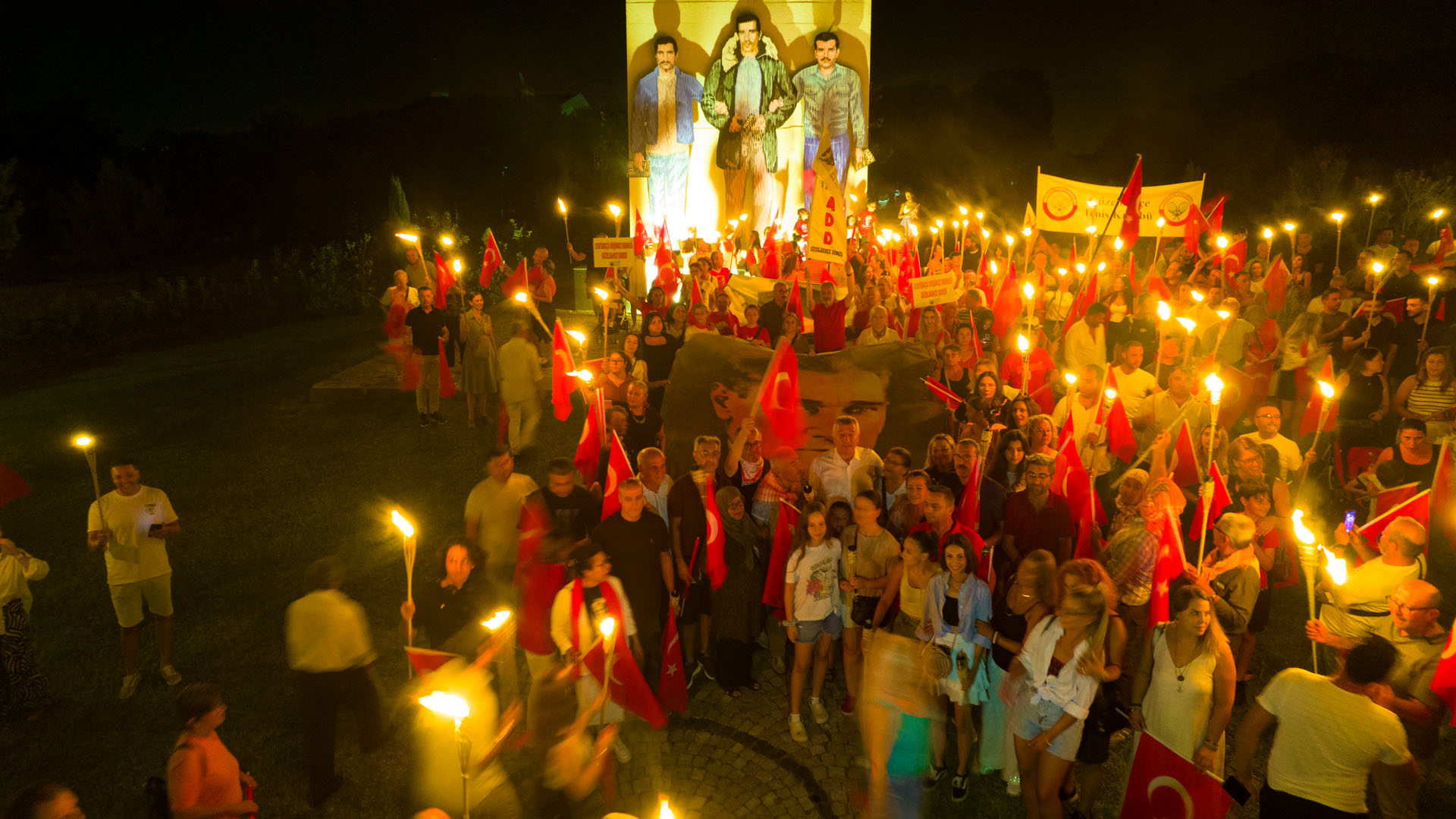 Zafer’in 102. Yılı Güzelbahçe’de Coşkuyla Kutlandı