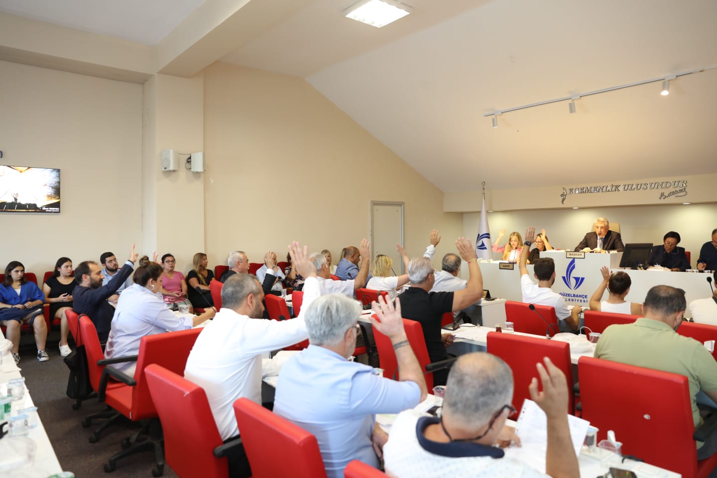 Bu Yıl Çanta ve Kırtasiye Malzemesi Güzelbahçe Belediyesi’nden