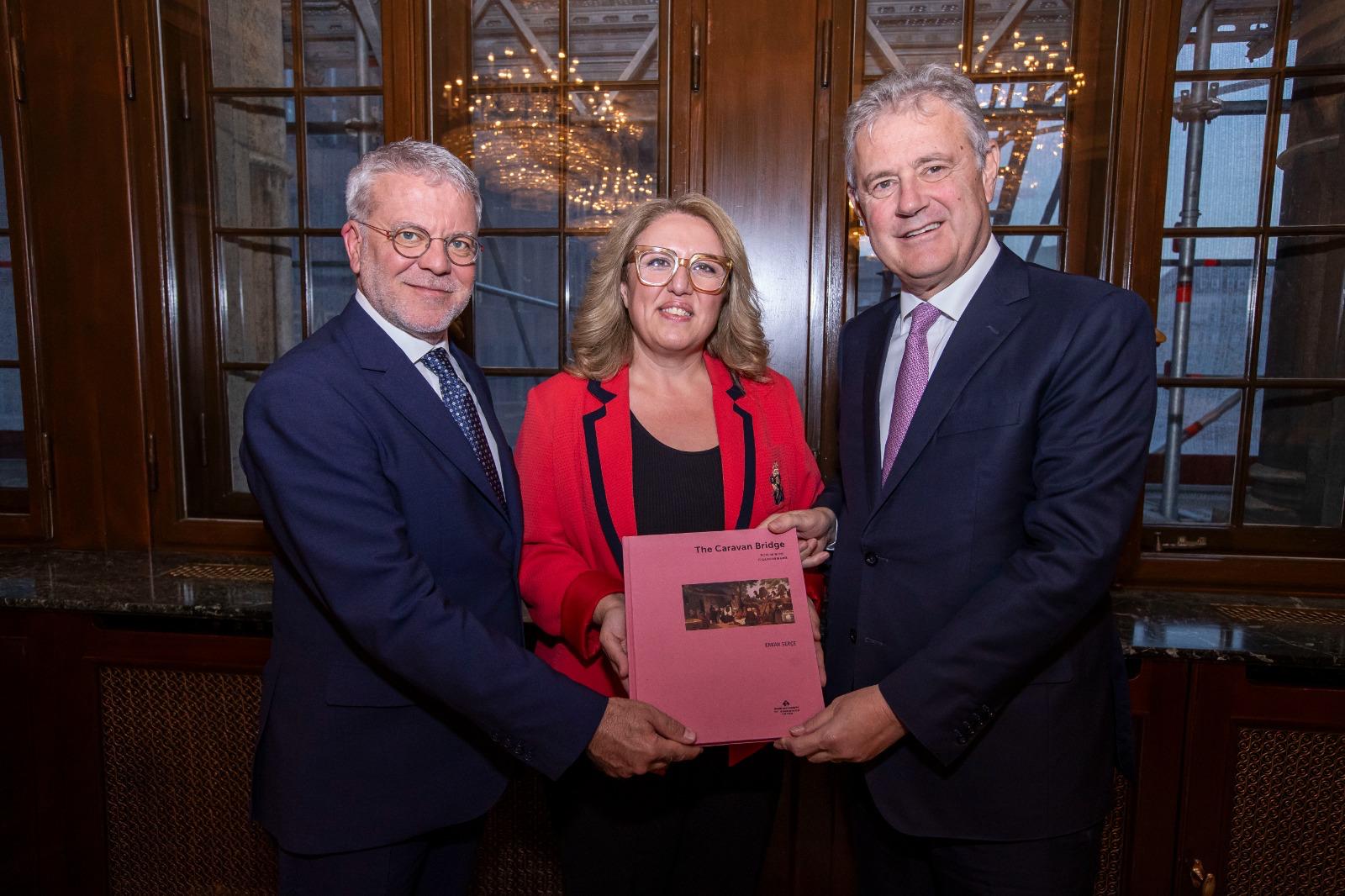 Başkan Tugay ve İzmir heyeti Almanya’da önemli temaslarda bulundu