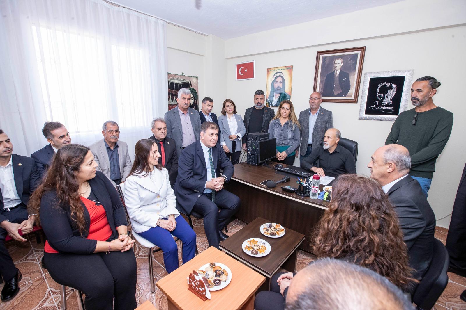 Başkan Tugay’dan Esenyurt değerlendirmesi: “Siyasi bir karar”