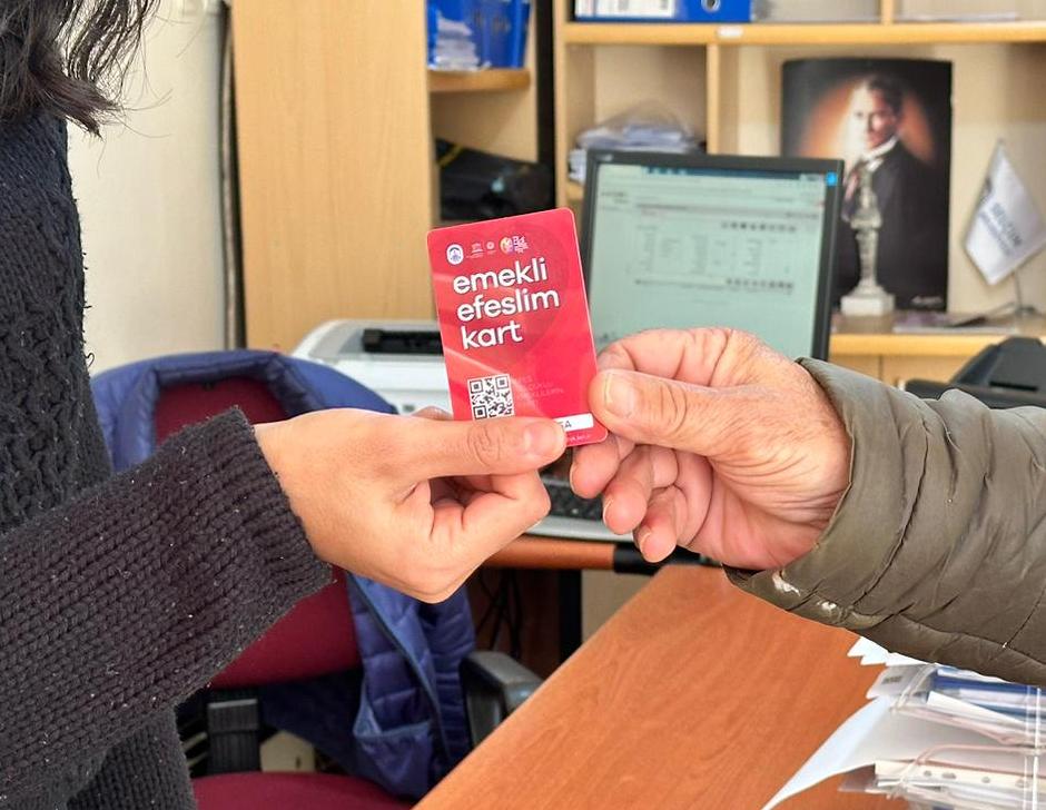 Başkan Filiz Ceritoğlu Sengel: "Emeklilerimizin yanındayız, dayanışmayı büyütüyoruz!"