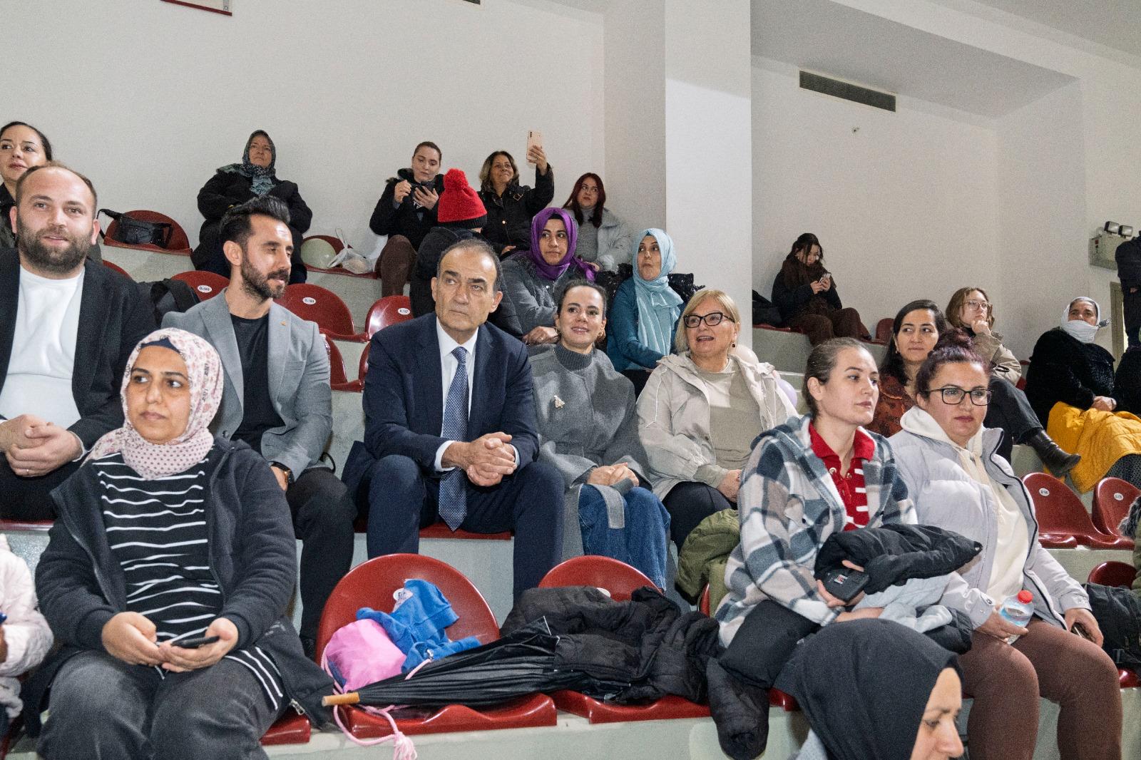 İzmir’de dayanışma var