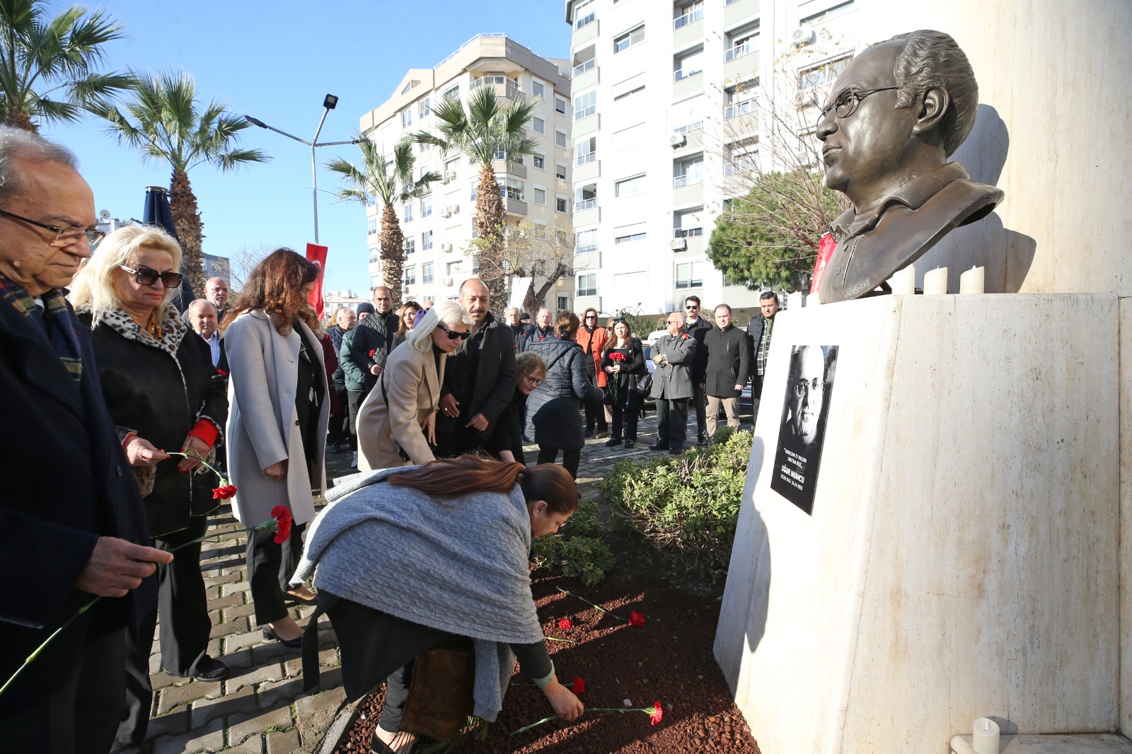 Karşıyaka "Uğur Mumcu’yu" unutmadı!