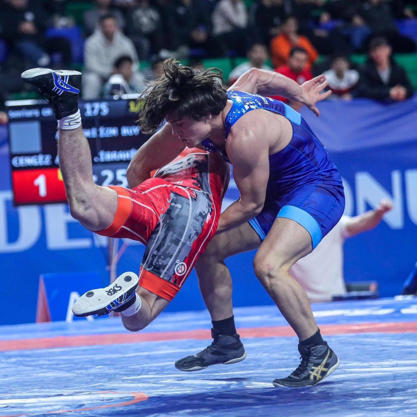 Güreş takımı başkentten madalyalarla döndü 