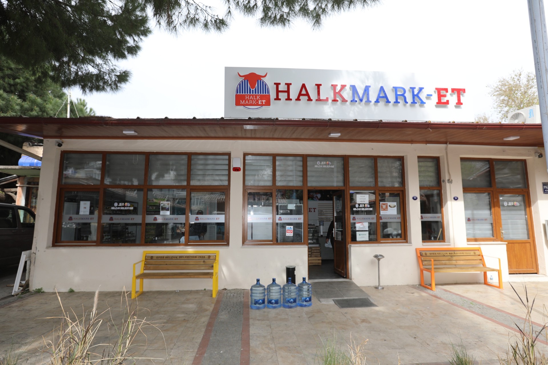 Efes Selçuklu Vatandaşlardan İzmir Su Damacalarına Yoğun İlgi