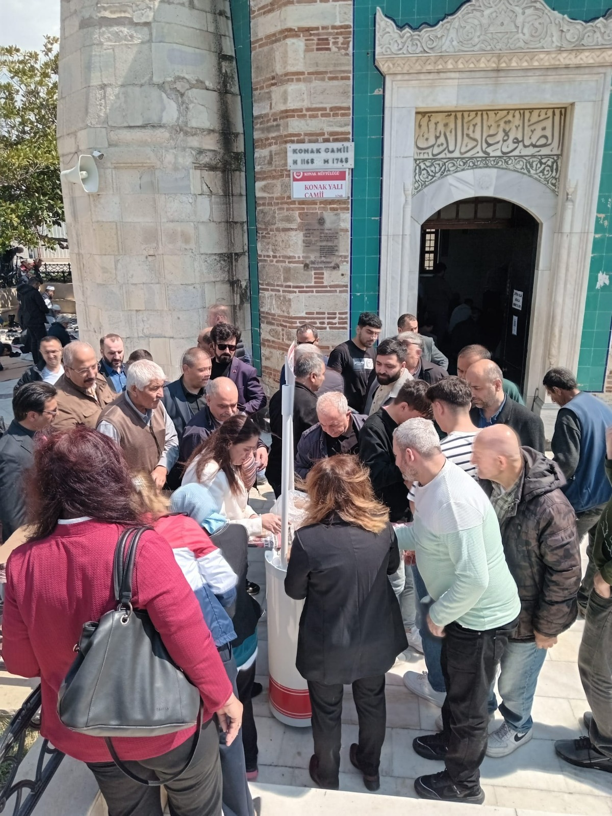 AKSAÇLILAR ÜLKE GENELİNDE BAŞBUĞ ALPARSLAN TÜRKEŞ VE ŞEHİT MUHSİN YAZICIOĞLU’NU YAD ETTİ…