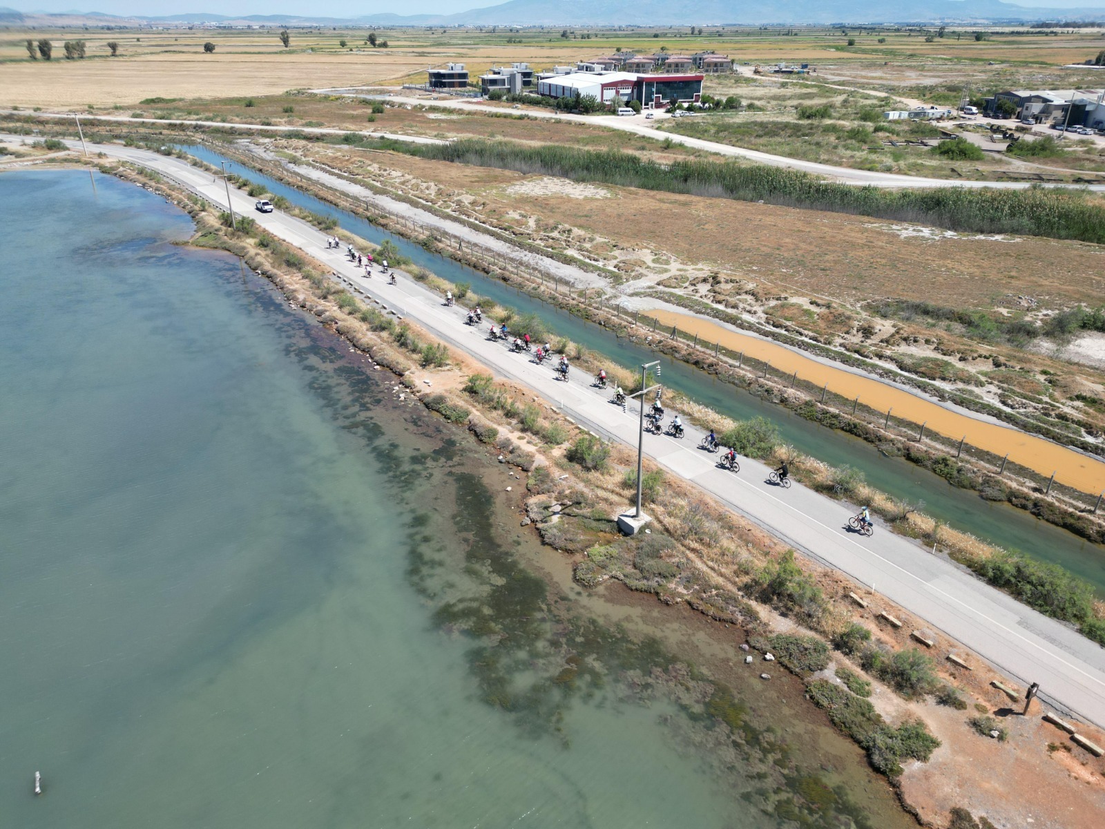 Çiğli’de pedallar doğa için döndü