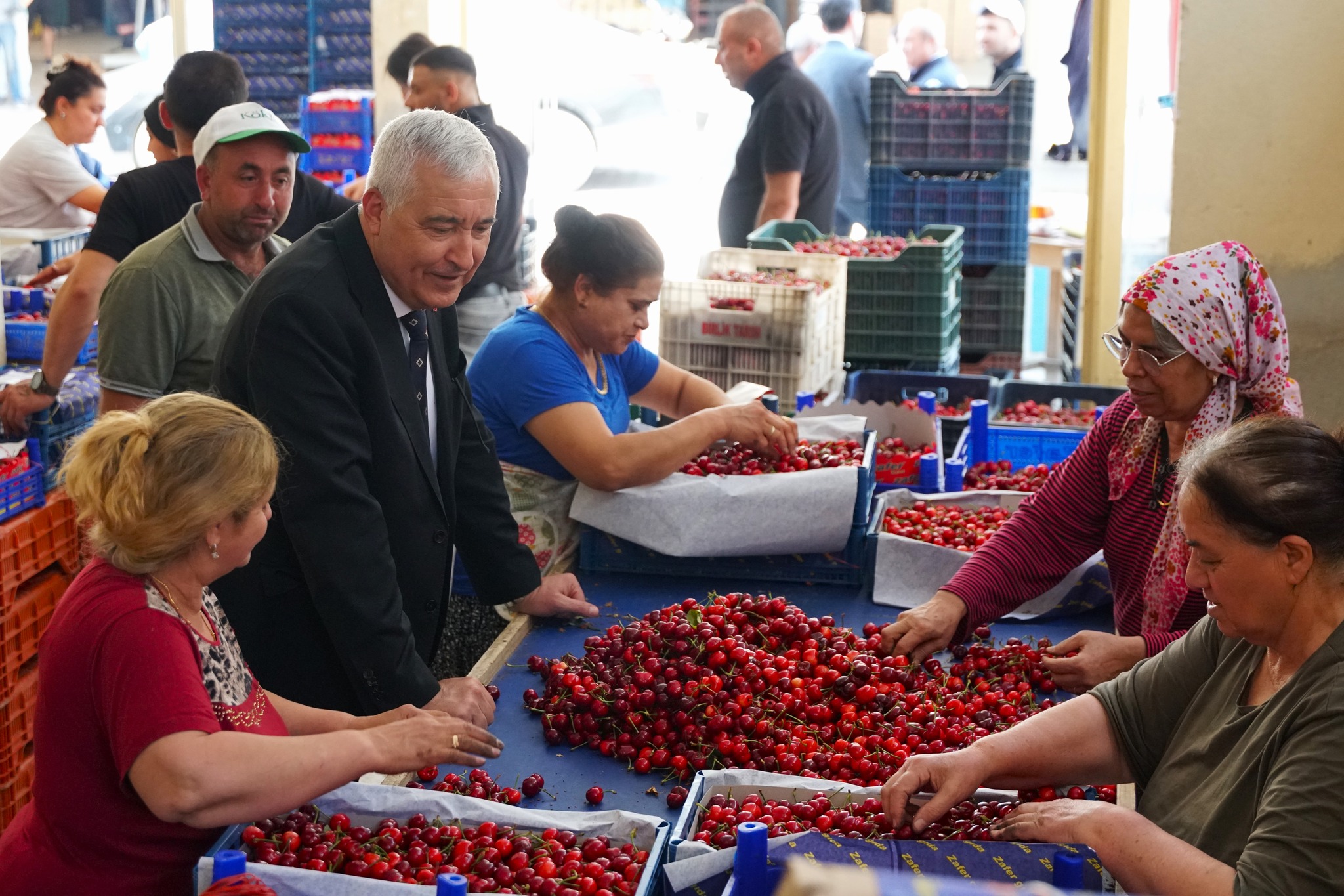 Başkan Türkmen sorunları yerinde dinliyor