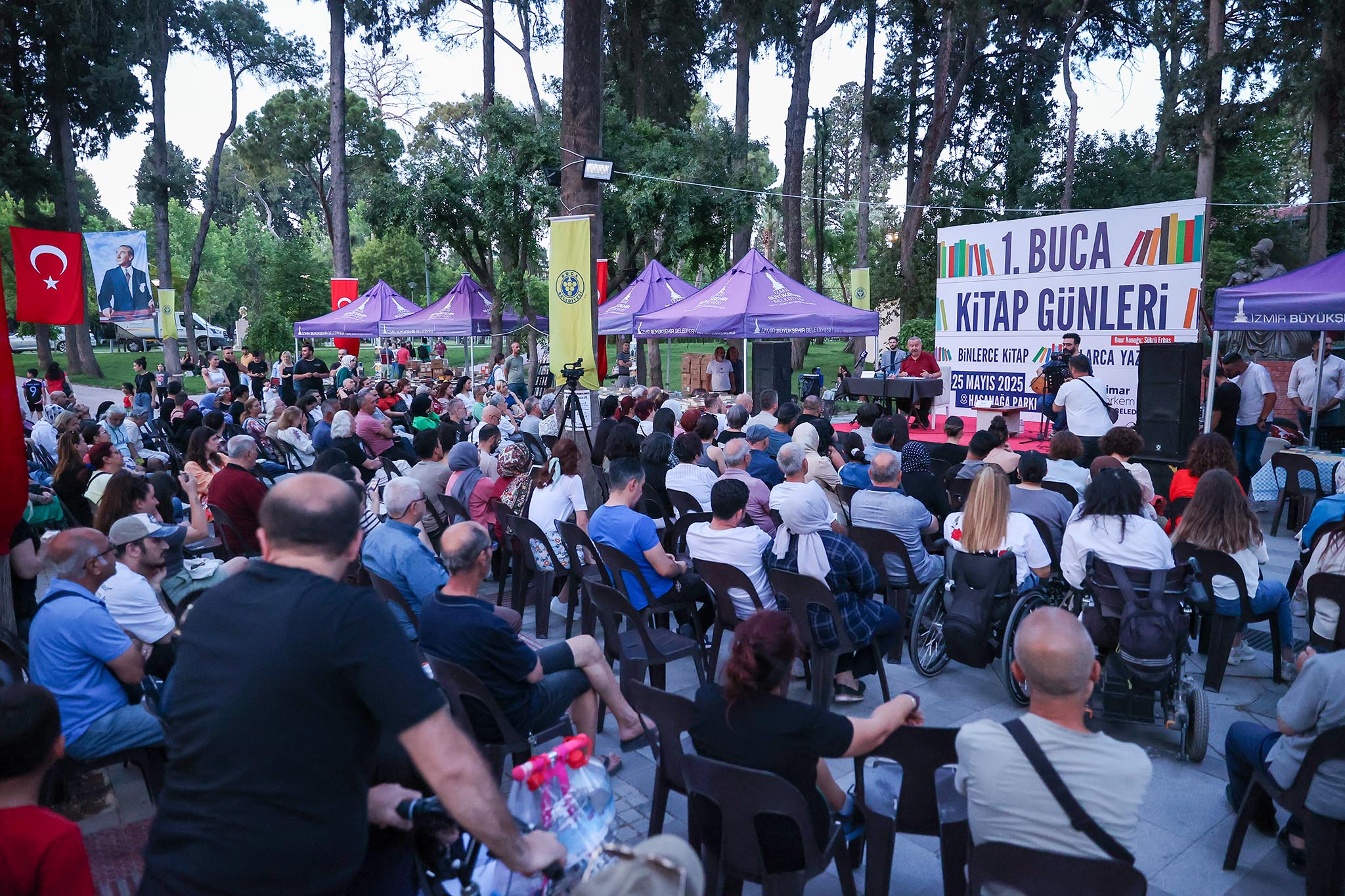 BAŞKAN GÖRKEM DUMAN: "KİTAP GÜNLERİ'Nİ HER YIL YAPACAĞIZ"