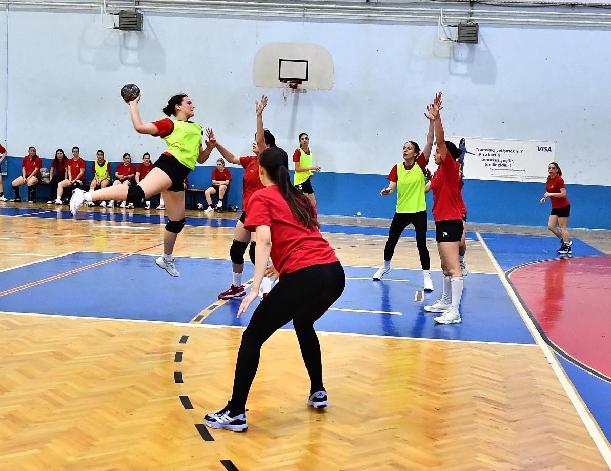 Spor kulübü değil sporcu yetiştiren fabrika