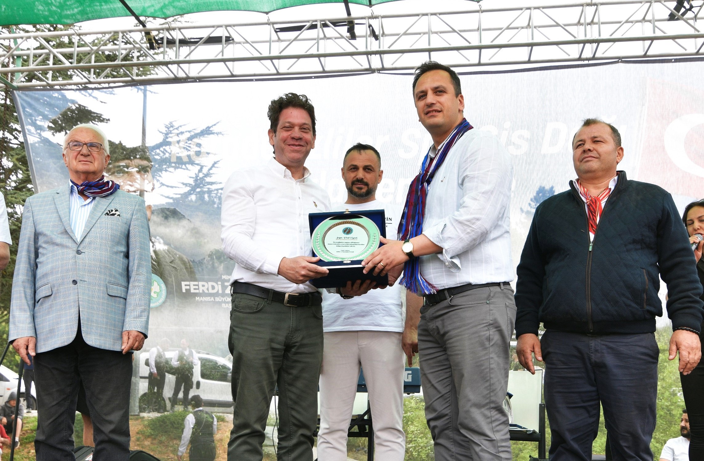 Başkan Eşki Karadeniz rüzgarına eşlik etti