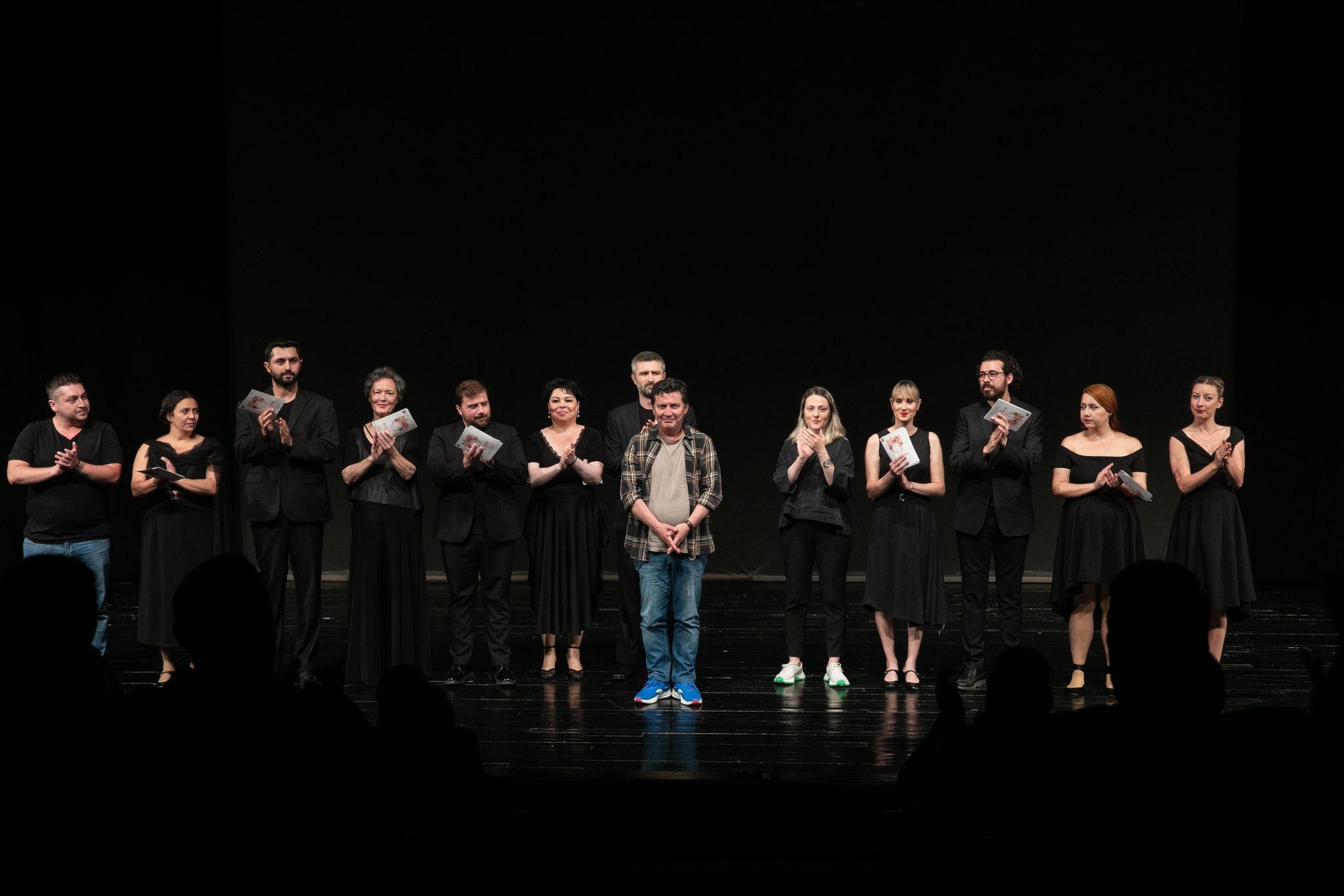 İzmir Şehir Tiyatroları’ndan Nazım Hikmet’in ölüm yıl dönümüne özel etkinlik