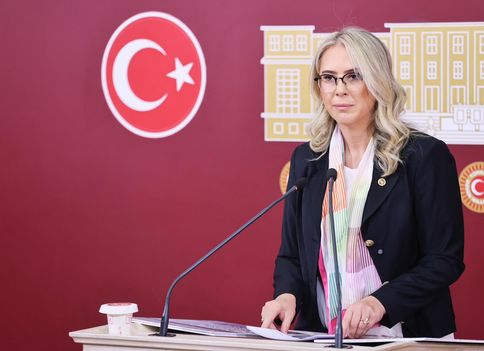 Çankırı'dan CHP'li Belediyelere Sert Eleştiri: İzmir Yalnız, İzmir Sahipsiz