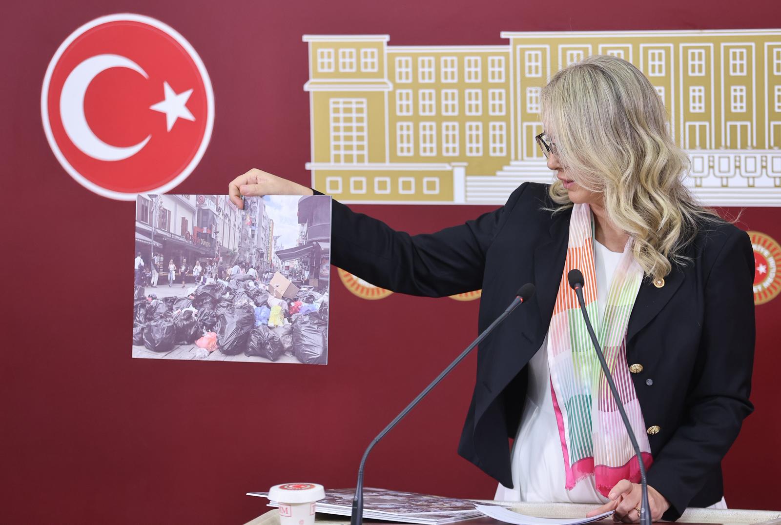 Çankırı'dan CHP'li Belediyelere Sert Eleştiri: İzmir Yalnız, İzmir Sahipsiz