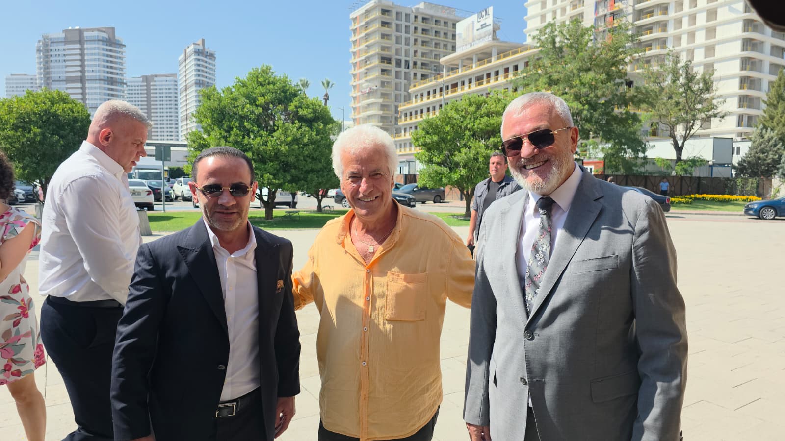 İzmir'de Ses Getirecek Birliktelik!