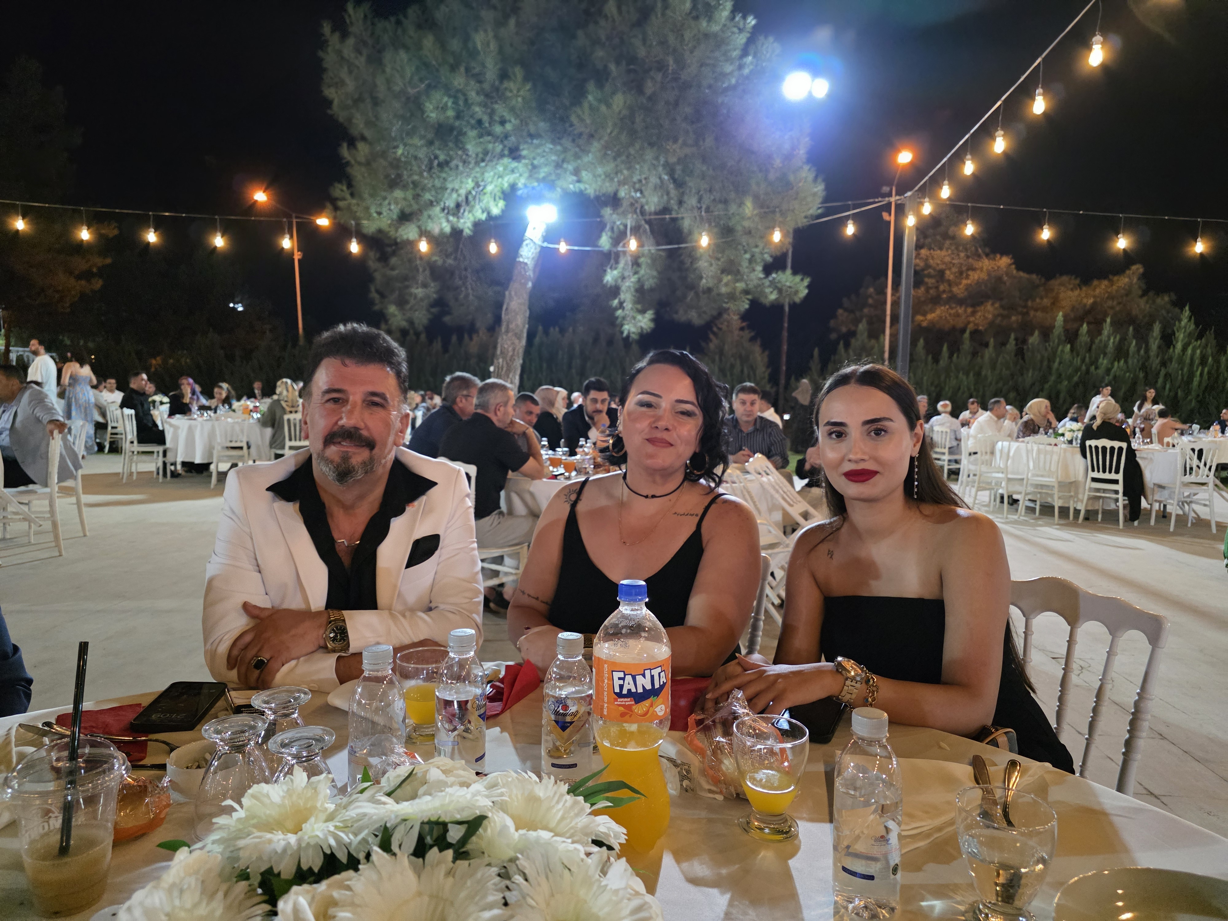 ANLI ŞANLI DÜĞÜN! FEYZA VE ATAKAN DÜNYAEVİNE GİRDİ