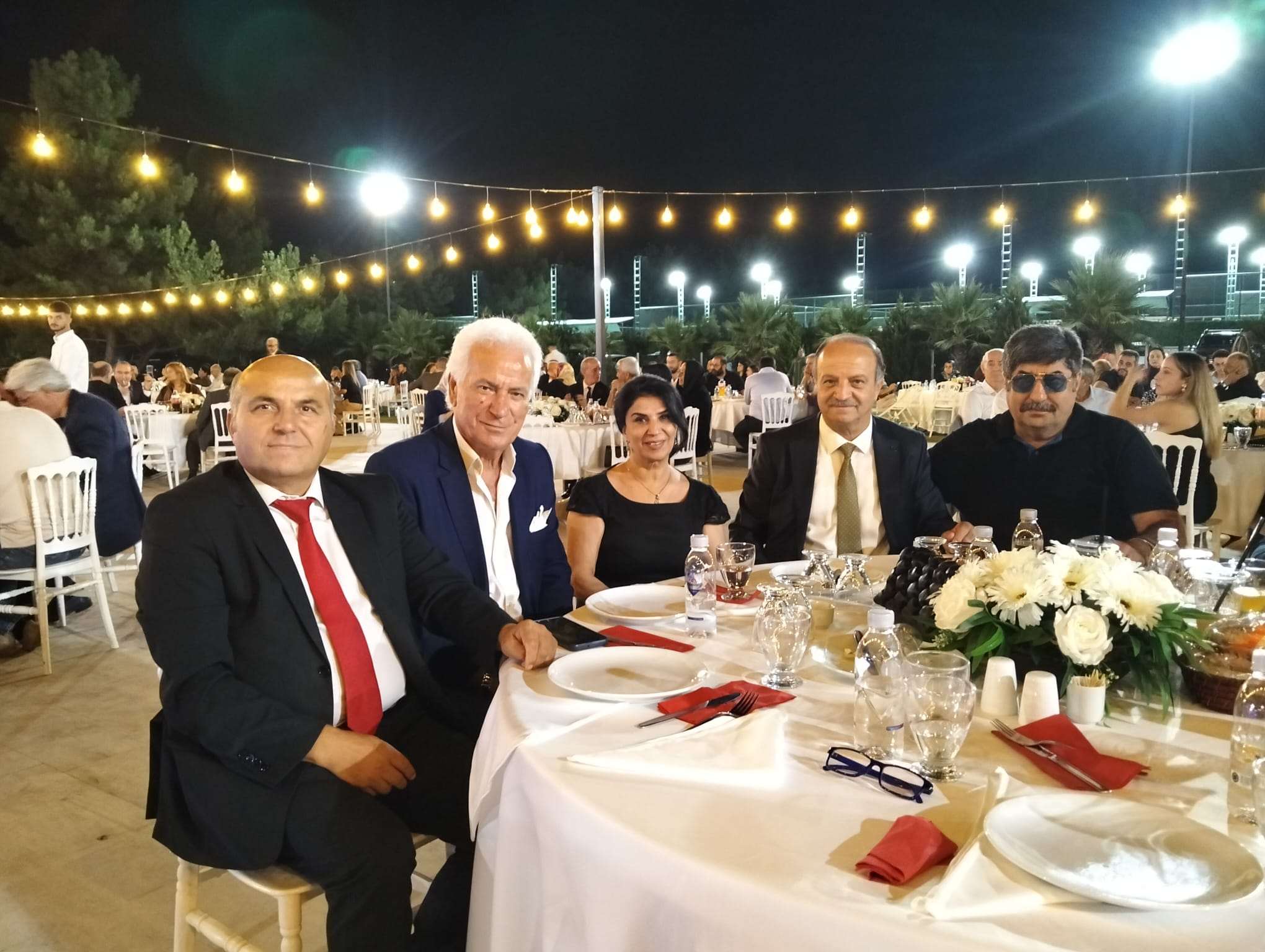 ANLI ŞANLI DÜĞÜN! FEYZA VE ATAKAN DÜNYAEVİNE GİRDİ