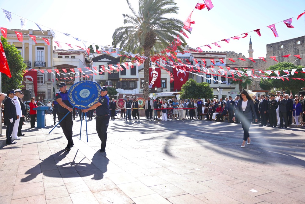 Çeşme Belediyesi’nden Gaziler Günü’nde Anlamlı Hediye
