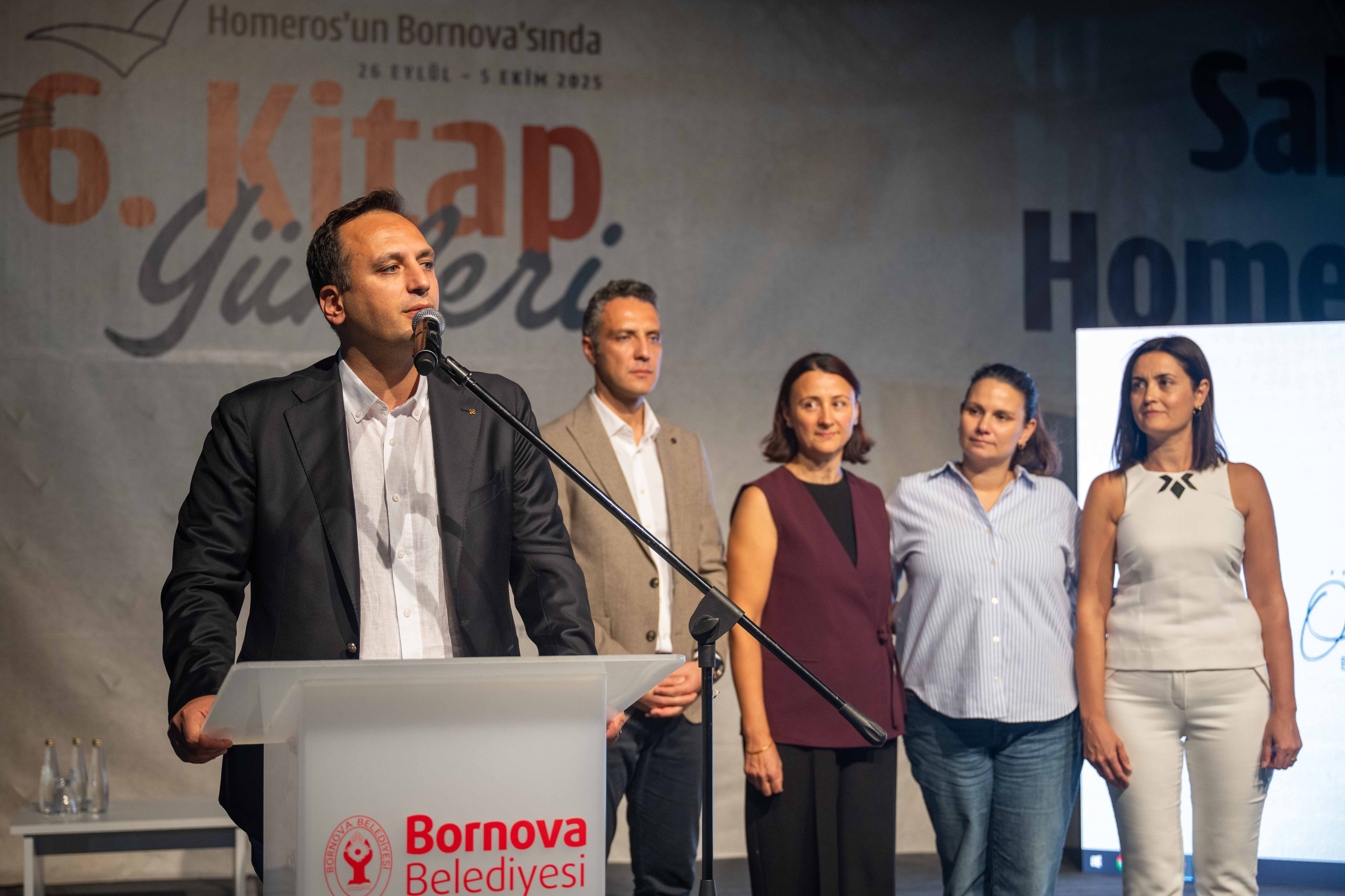 Bornova 10 gün boyunca kitap kokusuyla doldu