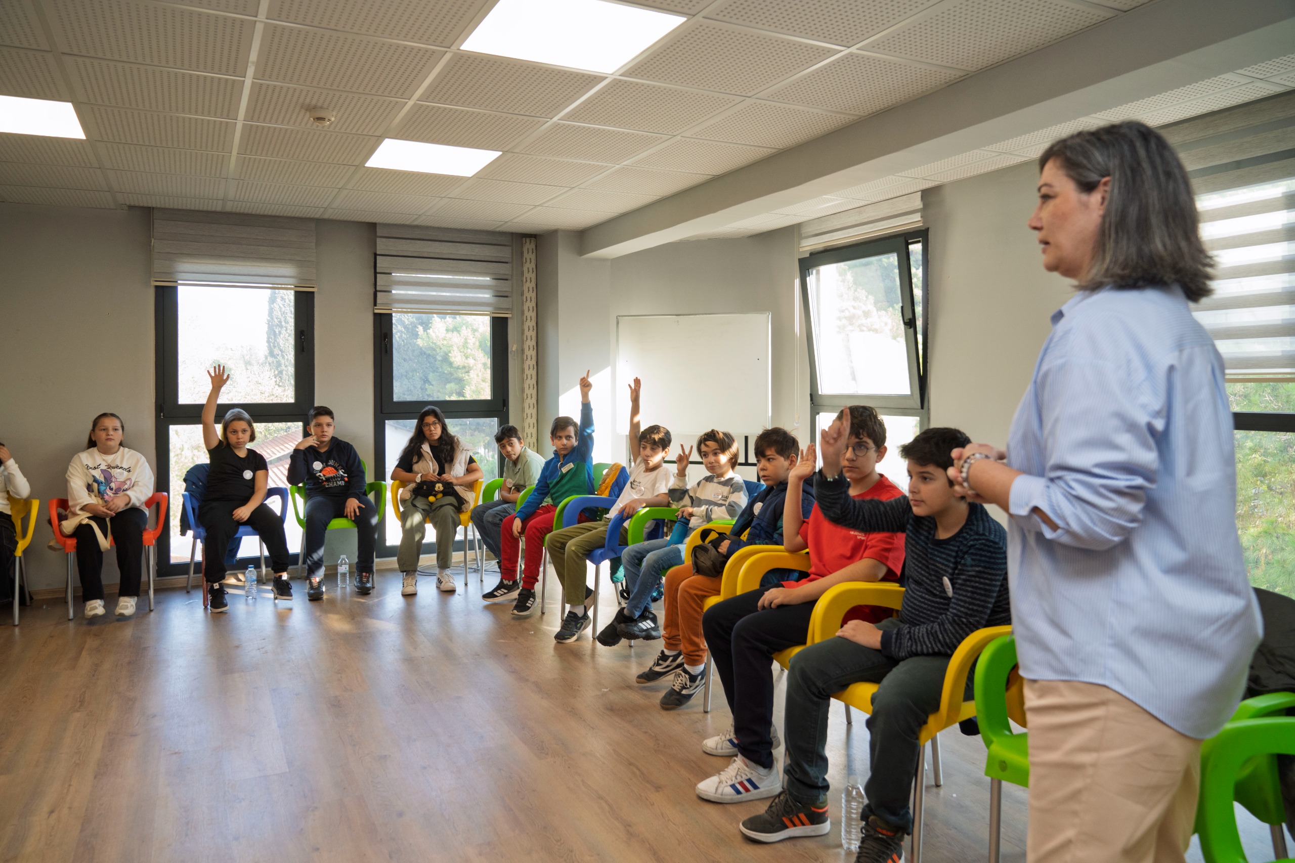 Çocuk Meclisi göreve başladı  Başkan Tugay’dan sürpriz mektup