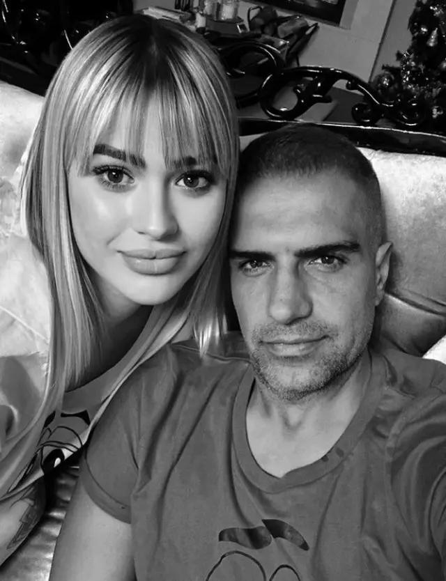 44 yaşındaki Berdan Mardini genç aşkıyla el ele görüntülendi! Tarzı dikkat çekti