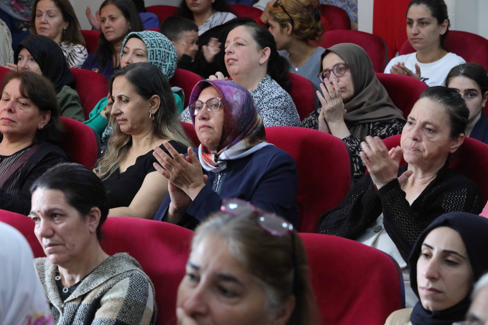 Bayraklı’da sağlık semineri