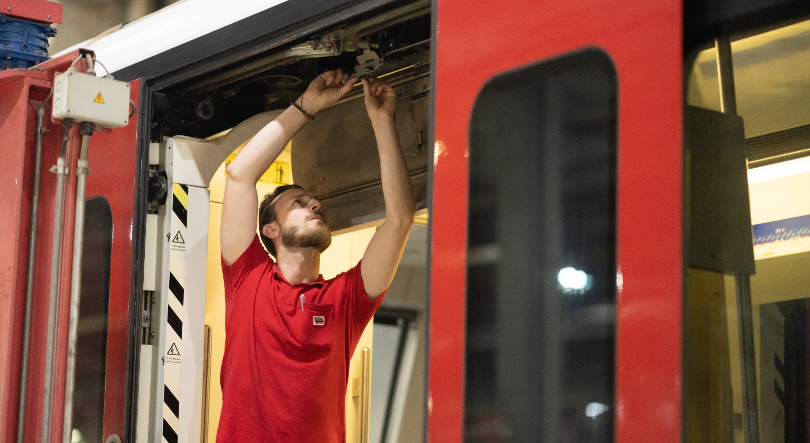 İzmir Metrosu’nda en büyük öncelik yolcu güvenliği