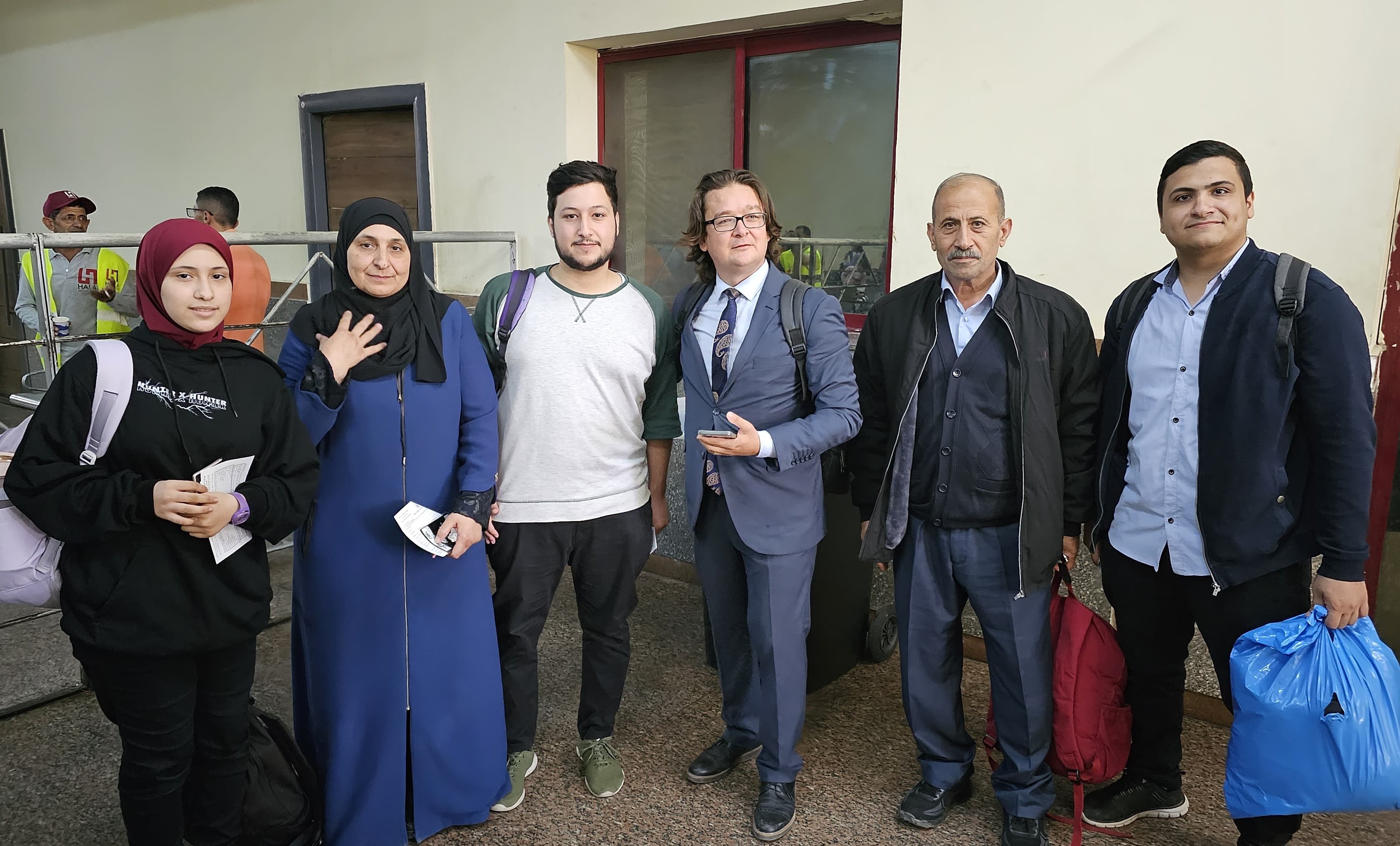 Gazze'den Türk vatandaşlarının Mısır'a tahliyesi başladı