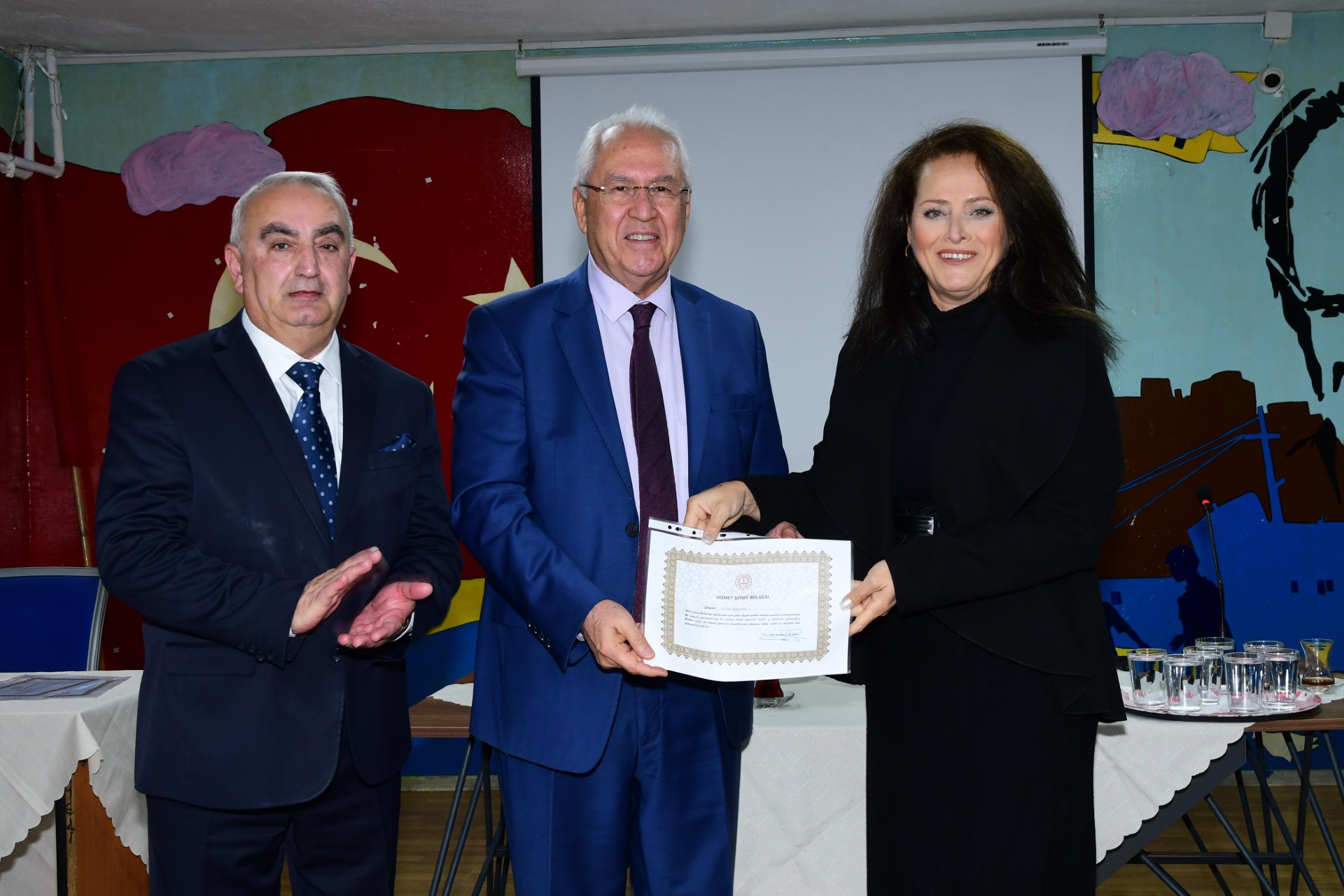 Başkan Selvitopu Öğretmenler Günü'nü kutladı