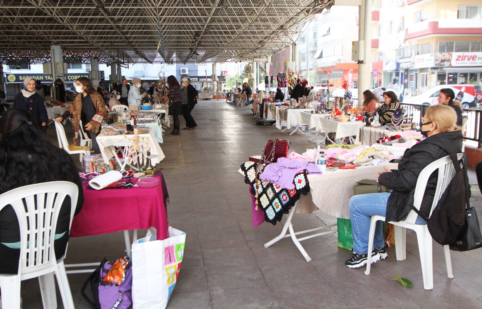 Karşıyaka Belediyesi, sosyal ve ekonomik hayata katkı sunuyor