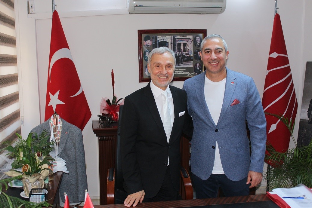 Ahmet Diker’den Miting Gibi Adaylık Açıklaması