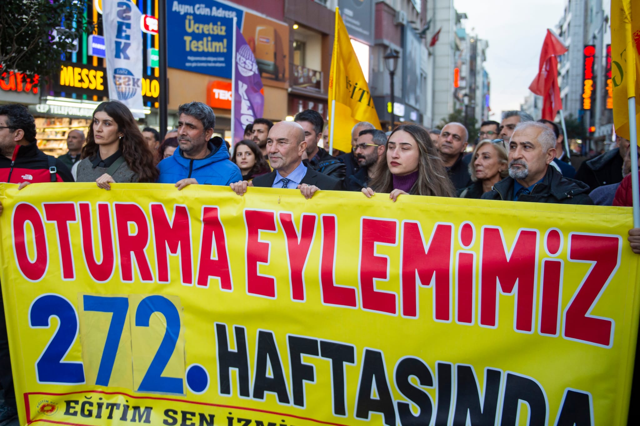 Başkan Soyer: Asla yalnız değilsiniz