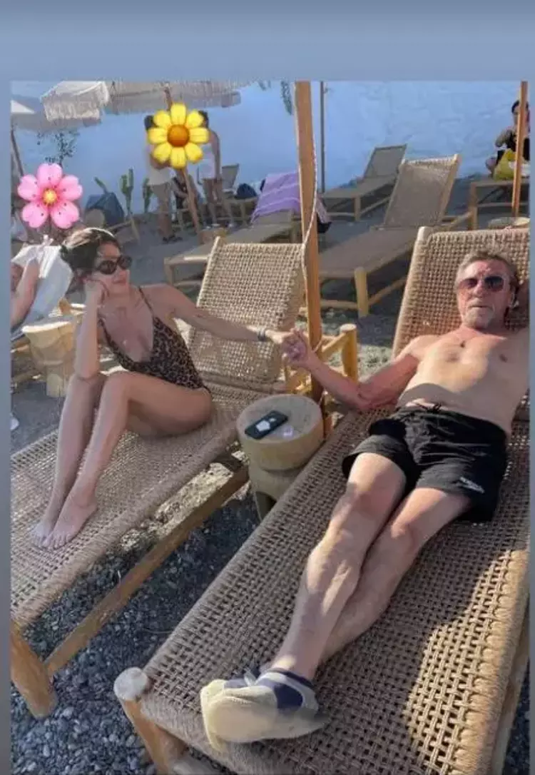 Nesrin Cavadzade'nin tercihi transparan oldu