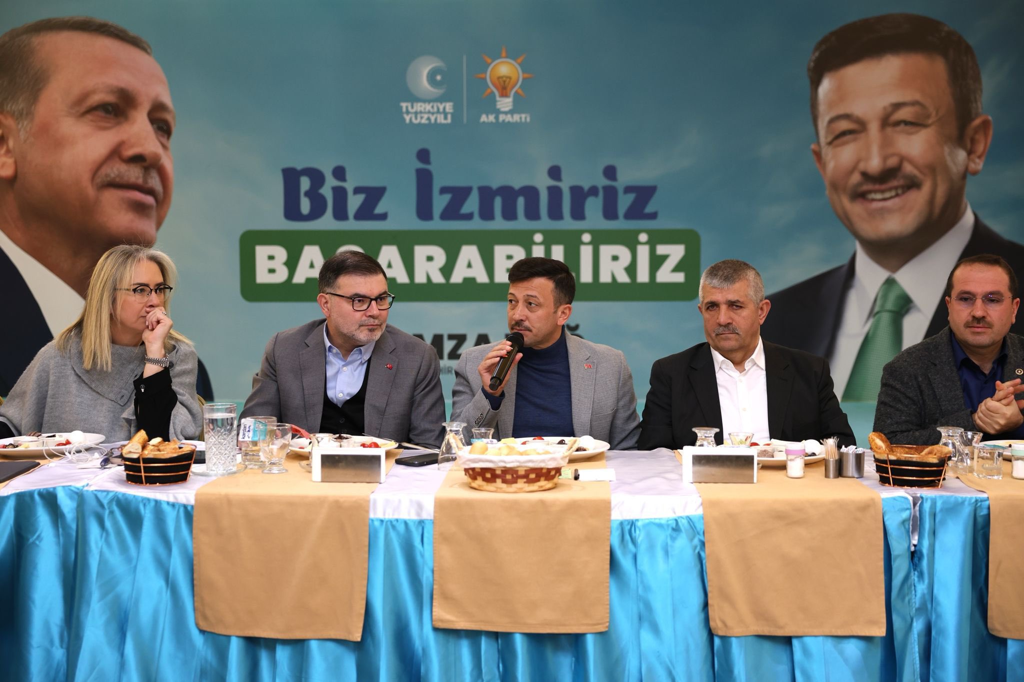 Hamza Dağ, Cumhur İttifakı adaylarıyla bir araya geldi