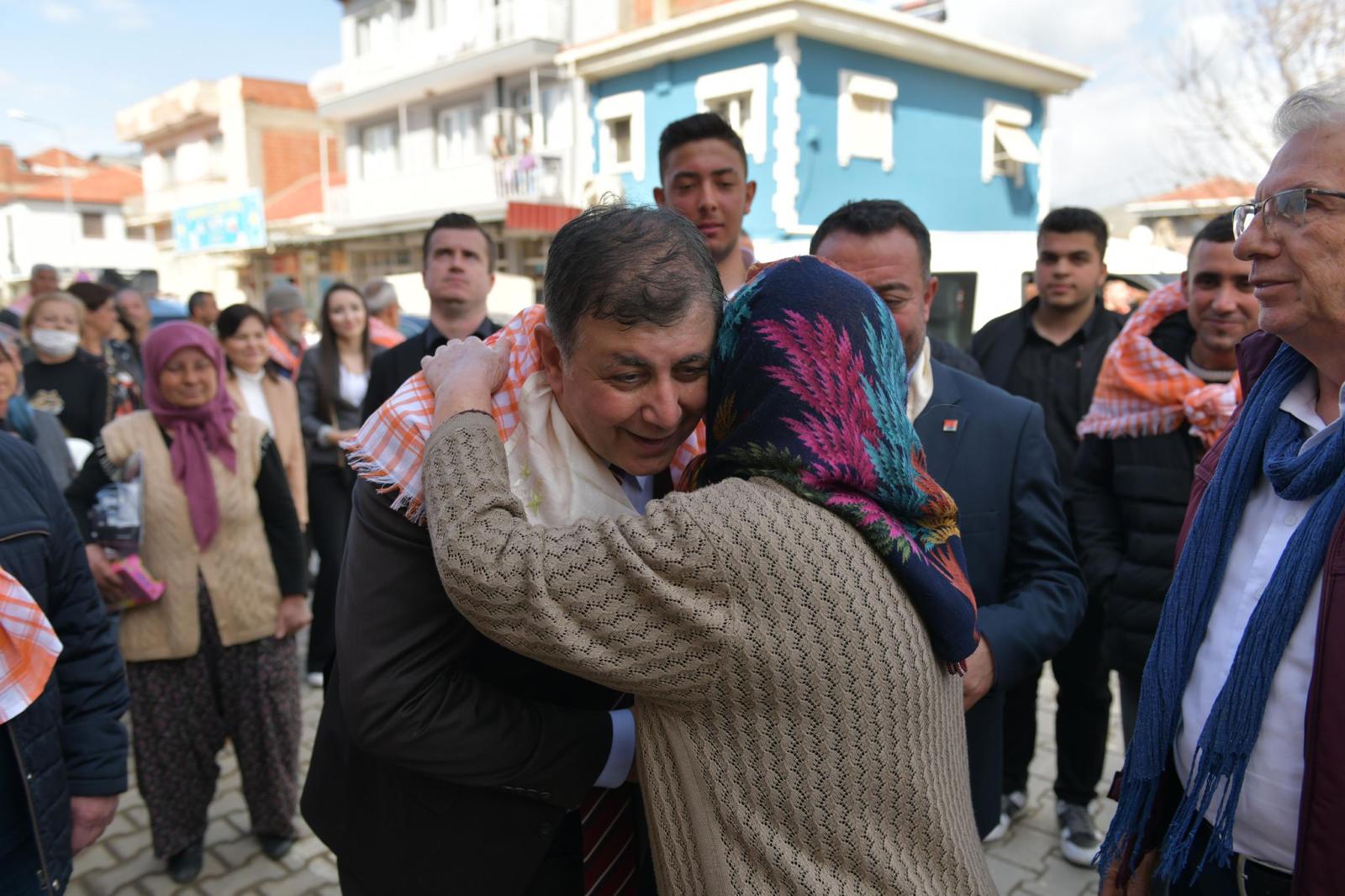 Ödemiş’in köylerine Kocaoğlu selamıyla girdi