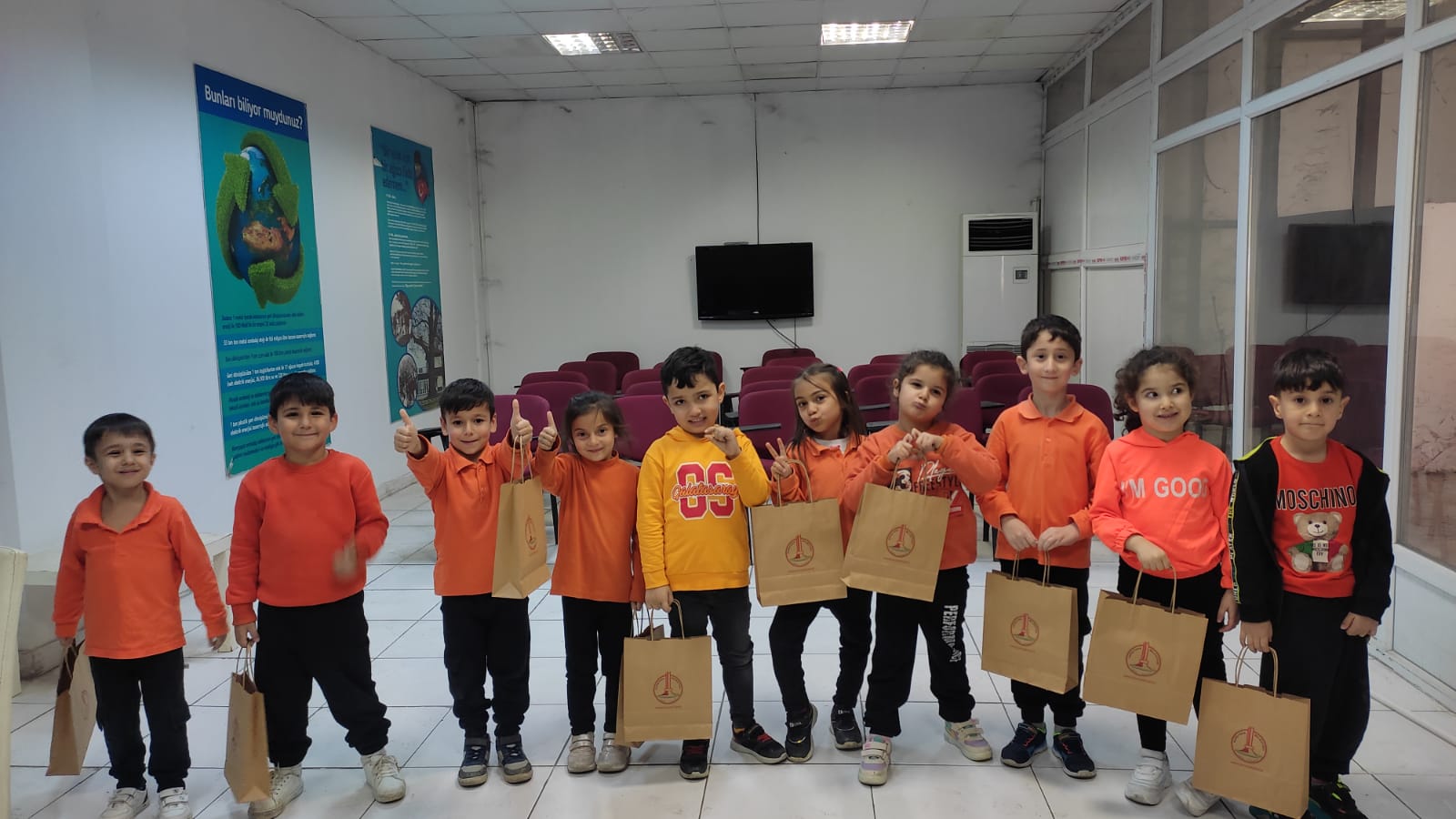 Karşıyaka’da yeni nesillere geri dönüşüm bilinci aşılanıyor